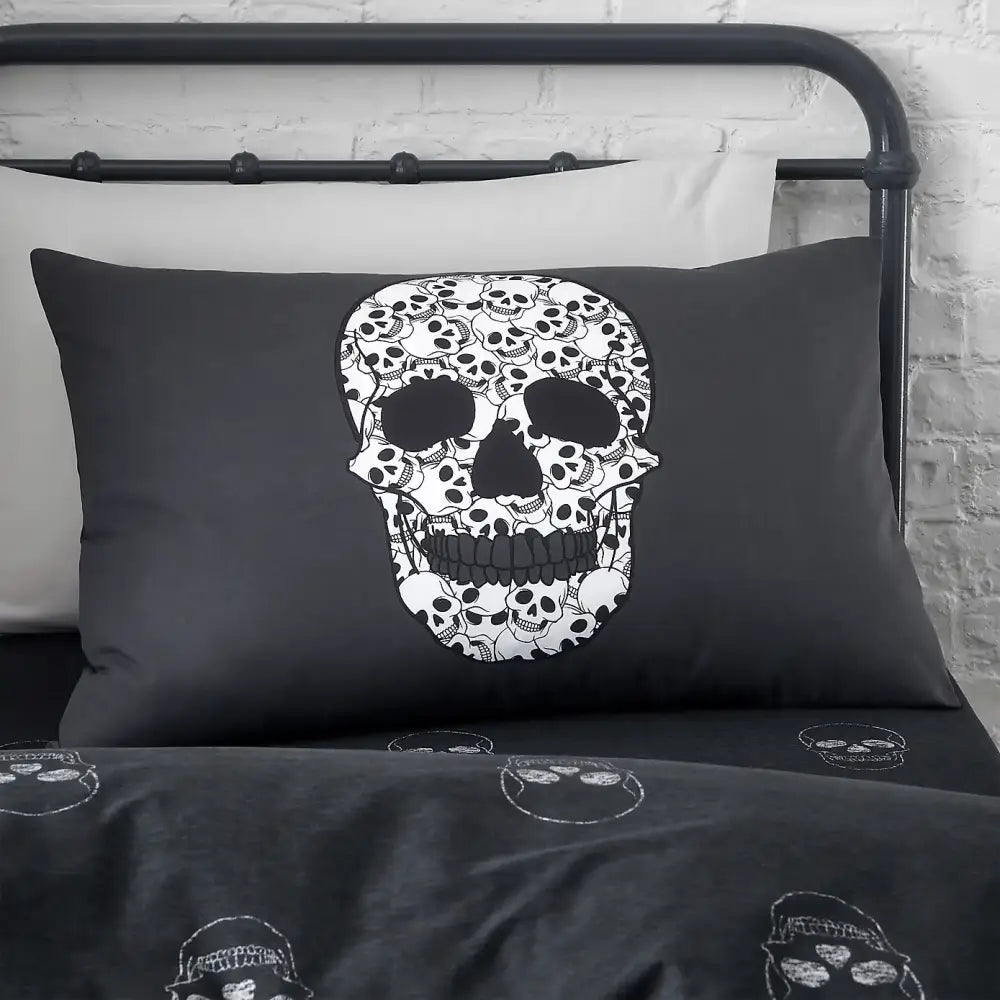 Skulls Zip Bedding - Custom